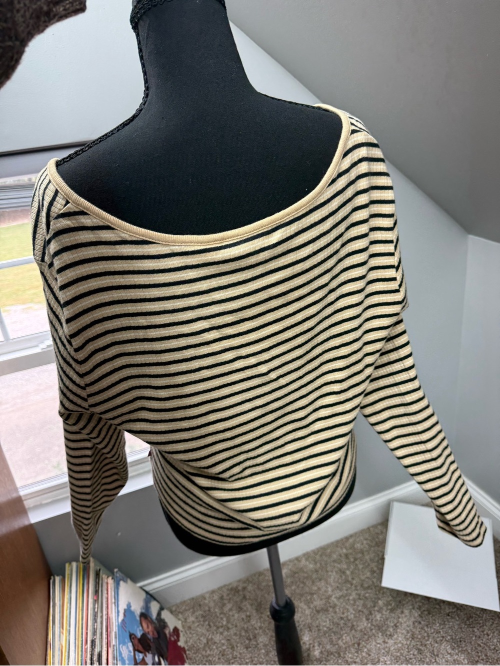 Levi’s striped button down - Picture 5 of 8